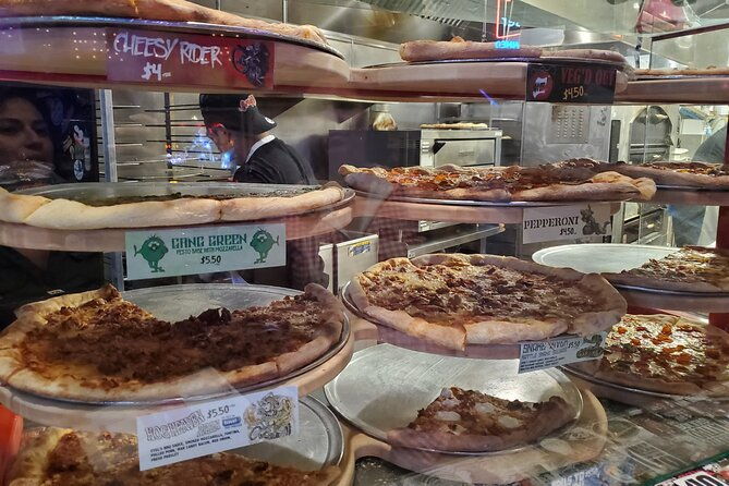 las-vegas-fremont-east-food-tour-by-taste-buzz