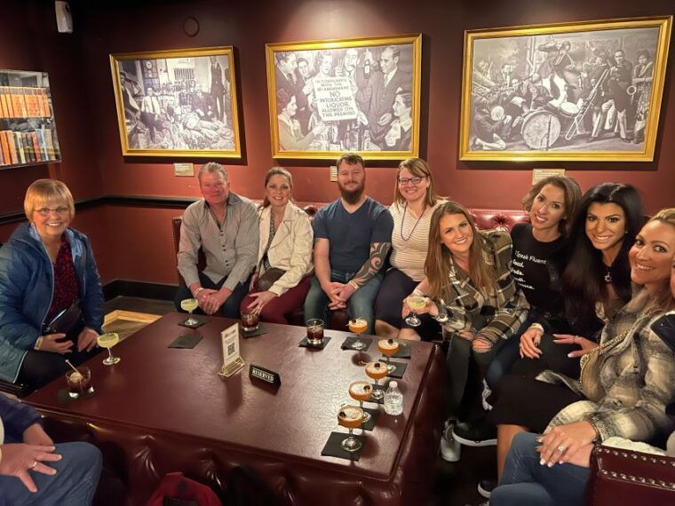 las-vegas-fremont-experience-guided-walking-tour-drinks