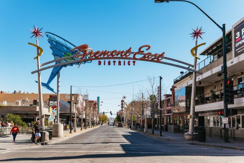 las-vegas-fremont-street-walking-tour