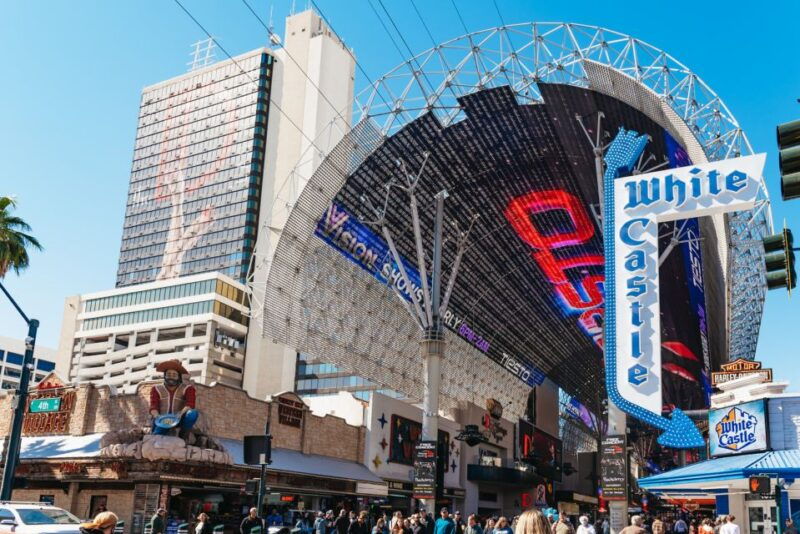 las-vegas-fremont-street-walking-tour