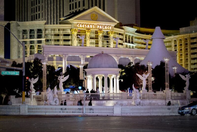 Las Vegas: Gangsters, Glitz, and Gore Ghost Tour - Exploring the Dark Side of Vegas: The Gangsters, Glitz, and Gore Ghost Tour