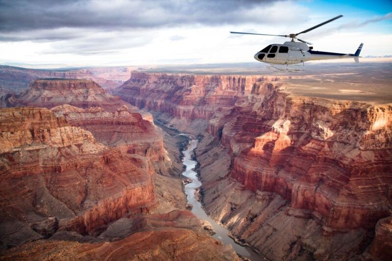 las-vegas-grand-canyon-helicopter-west-rim-flight-options