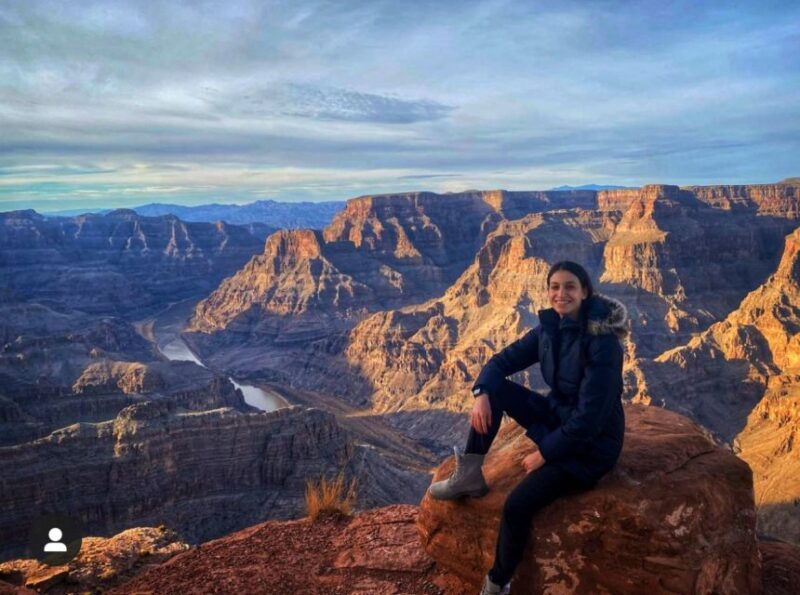 las-vegas-grand-canyon-hoover-dam-7-magic-mountains-tour