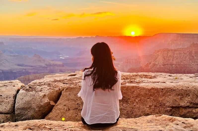 Las Vegas > Grand Canyon Sunrise + Antelope + Horseshoe Bend - The Guides: Knowledgeable, Friendly, and Helpful