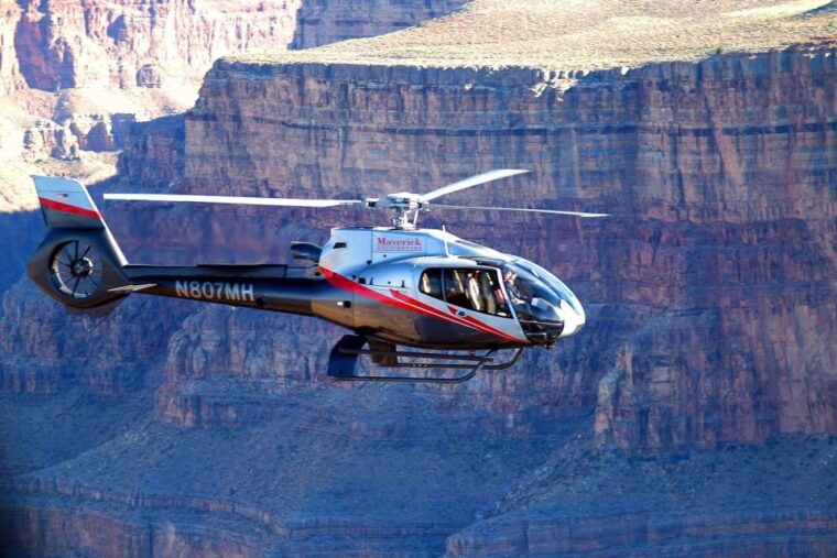 las-vegas-grand-canyon-tour-helicopter-landing-experience