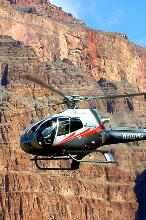 las-vegas-grand-canyon-tour-helicopter-landing-experience