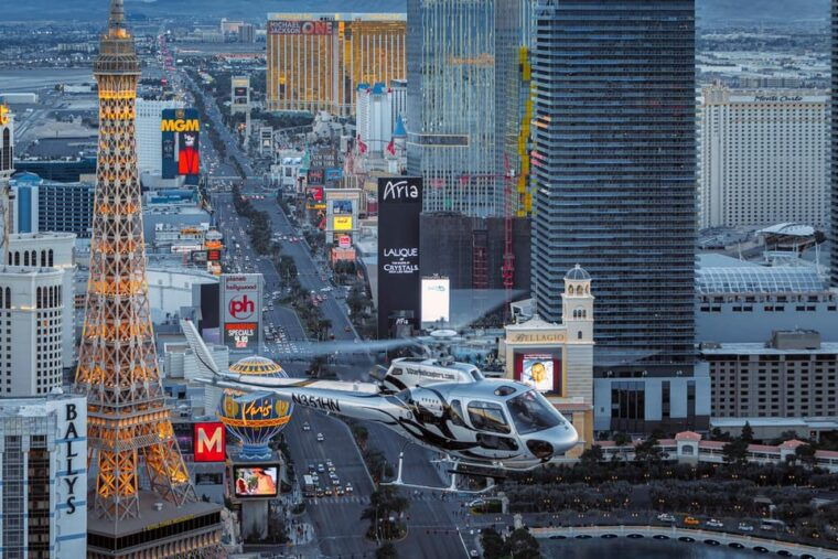 las-vegas-grand-canyon-west-rim-extended-helicopter-tour