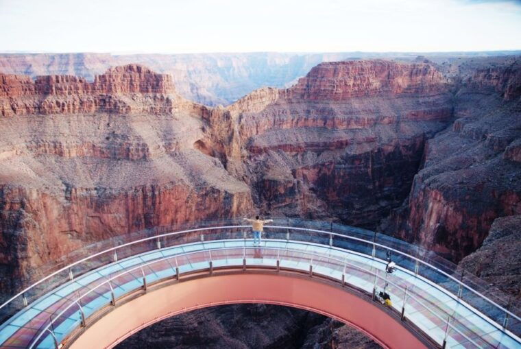 las-vegas-grand-canyon-west-rim-tour-with-hoover-dam-stop