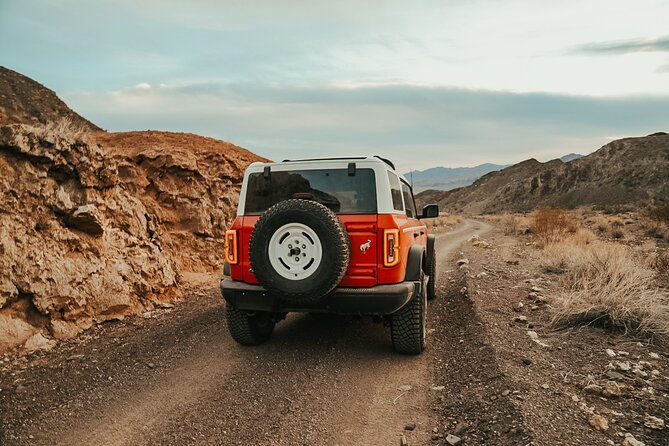 las-vegas-guided-off-road-adventure-to-callville-wash