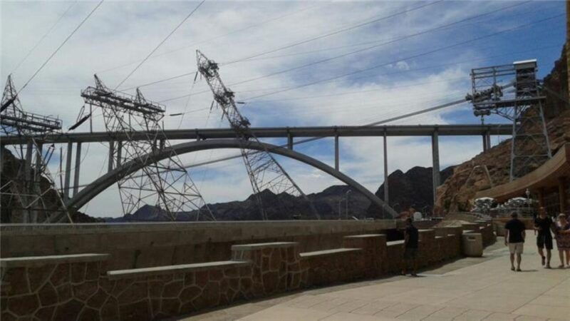 las-vegas-hoover-dam-guided-tour-in-spanish