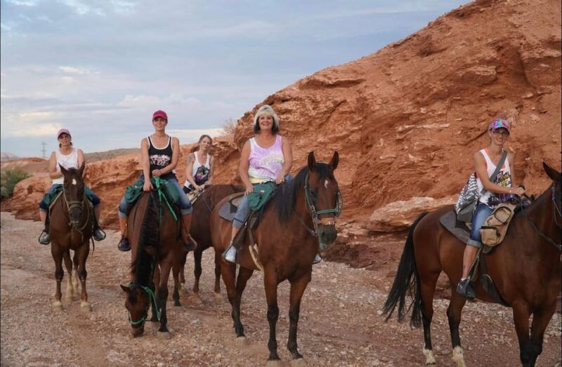 las-vegas-horseback-riding-tour-with-lunch