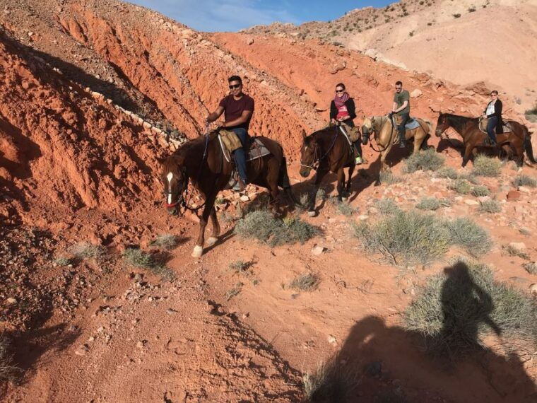 las-vegas-horseback-riding-with-breakfast