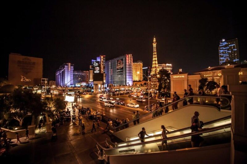 las-vegas-las-vegas-strip-night-tour-with-spanish-guide