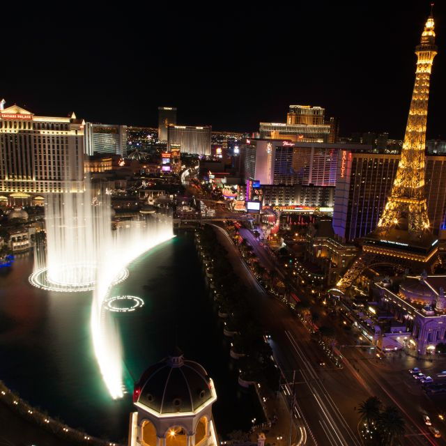 las-vegas-las-vegas-strip-night-tour-with-spanish-guide