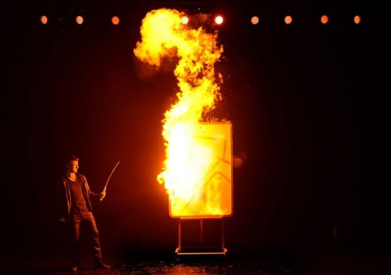 las-vegas-mat-franco-magic-reinvented-nightly-show-ticket