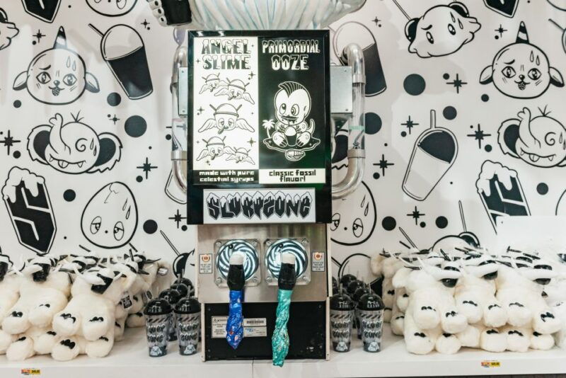 las-vegas-meow-wolf-omega-mart-ticket