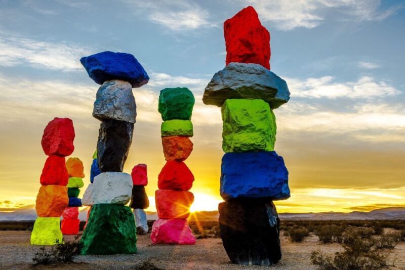 Las Vegas: Mojave, Red Rock Sign and 7 Magic Mountains Tour - A Deep Dive into the Experience  