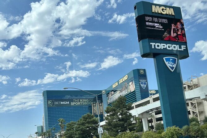 las-vegas-neon-secrets-self-guided-audio-tour