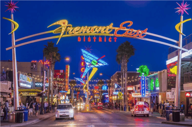 las-vegas-night-city-tour-with-hotel-pickup