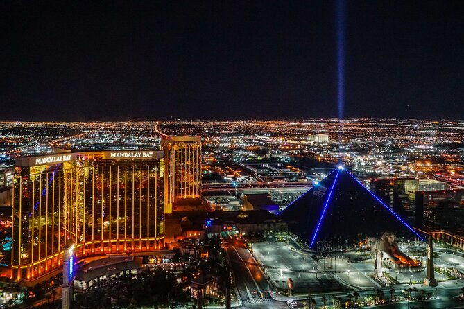 las-vegas-night-flight-by-helicopter-with-neon-museum-admission