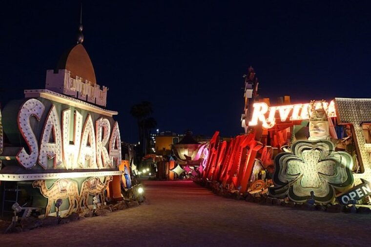 las-vegas-night-helicopter-flight-and-neon-museum-tour
