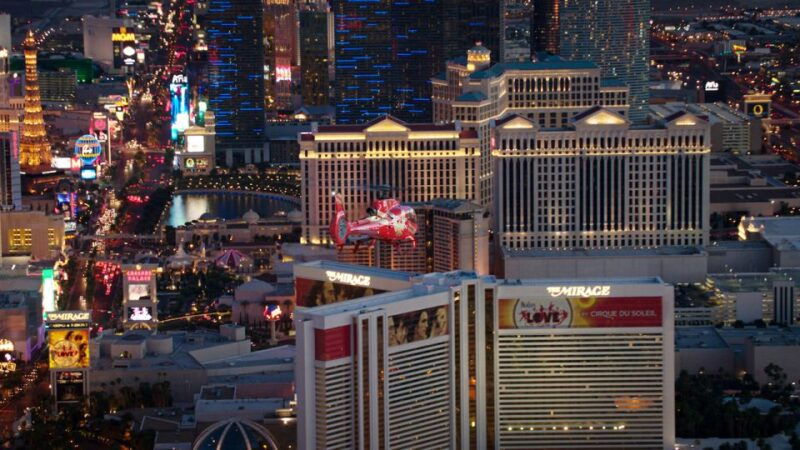 las-vegas-night-helicopter-flight-over-las-vegas-strip