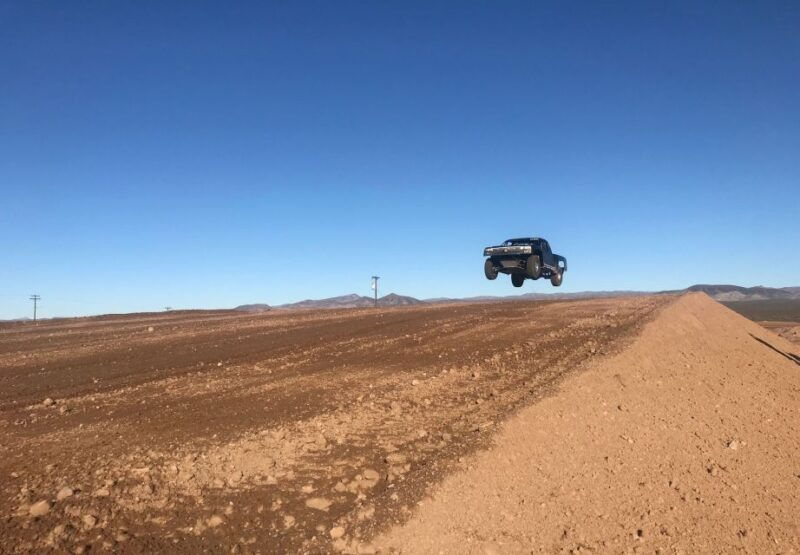 las-vegas-off-road-racing-experience-on-professional-track