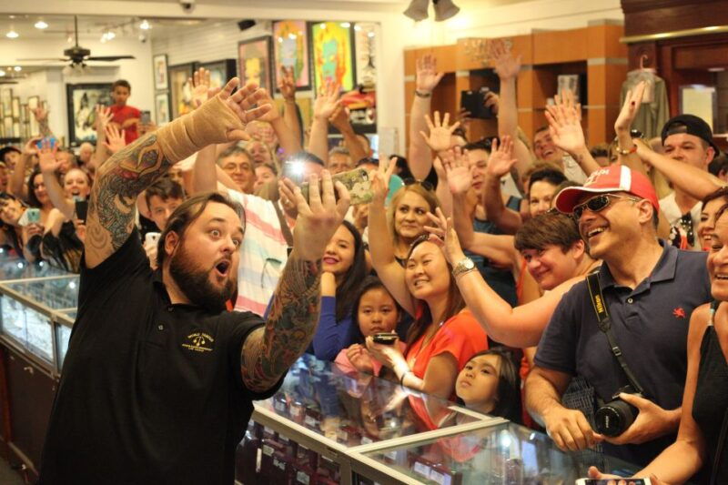 las-vegas-pawn-stars-counts-kustoms-shelby-american-tour