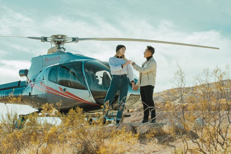 las-vegas-red-rock-canyon-helicopter-landing-tour