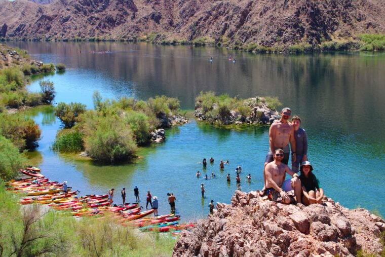 las-vegas-scenic-escape-guided-kayaking-self-drive