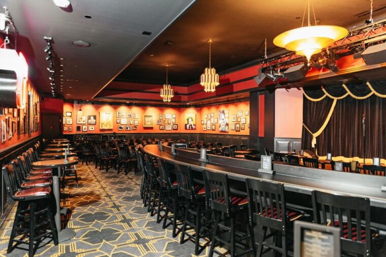 las-vegas-strip-brad-garretts-comedy-club-at-mgm-grand