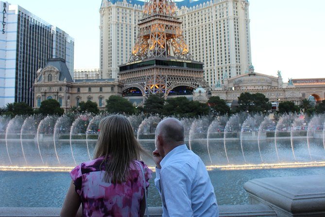 las-vegas-strip-or-fremont-street-semi-professional-photo-session