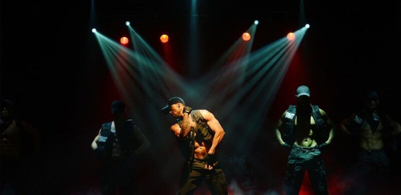 las-vegas-strip-thunder-from-down-under-at-excalibur