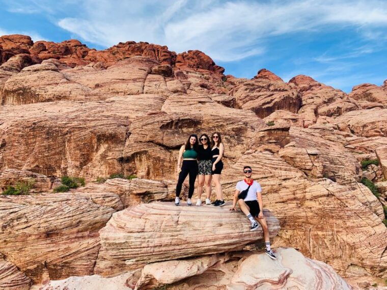 las-vegas-sunset-hike-and-photography-tour-near-red-rock