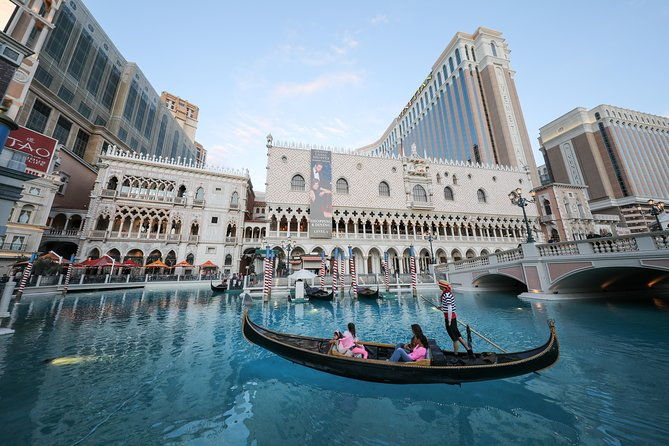 las-vegas-super-saver-madame-tussauds-with-gondola-boat-ride