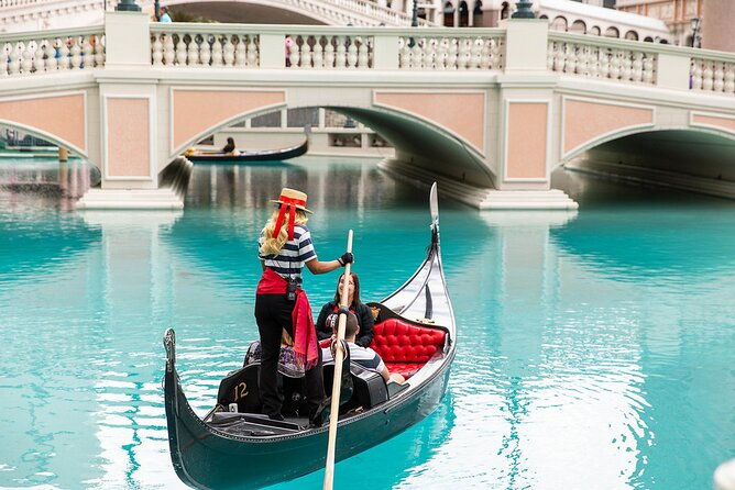 las-vegas-super-saver-madame-tussauds-with-gondola-boat-ride