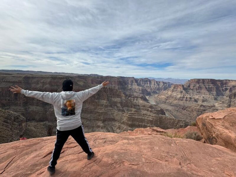 las-vegas-west-rim-hoover-dam-joshua-tree-welcome-sign
