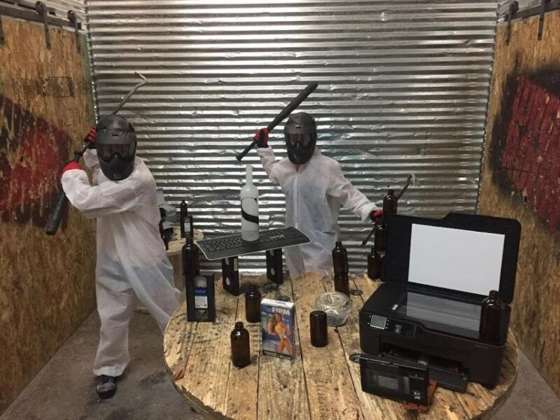 las-vegas-wreck-room-experience