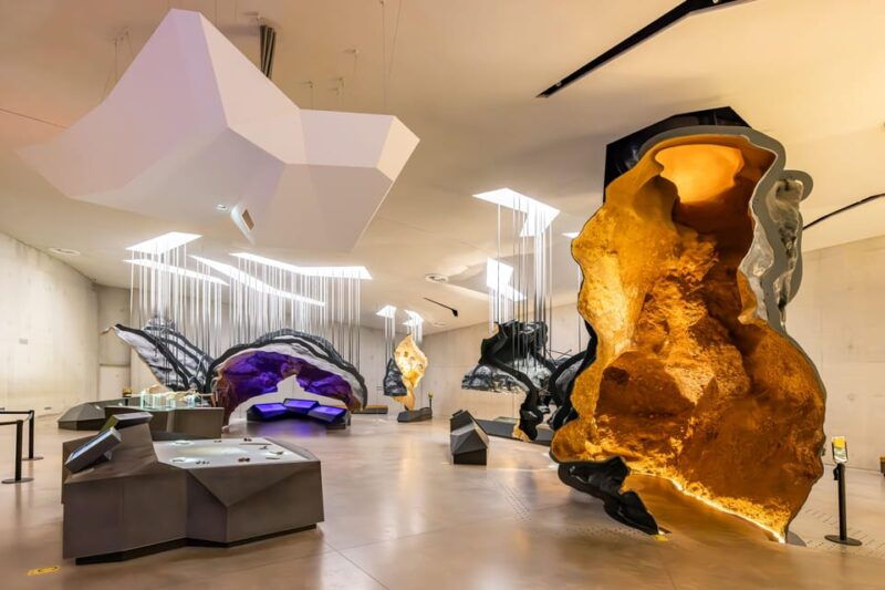 lascaux-iv-full-replica-cave-experience-ticket