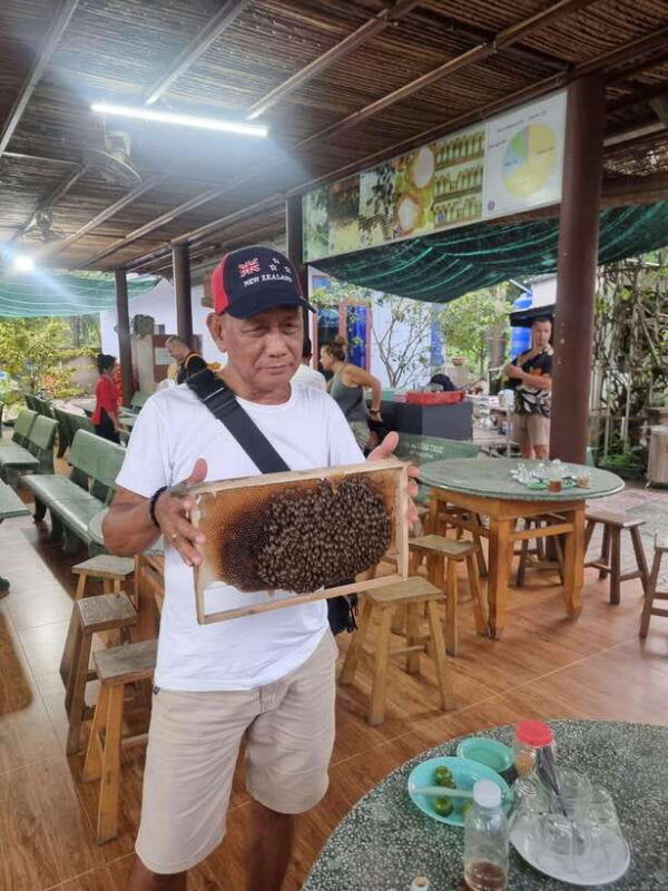 late-morning-mekong-delta-from-ho-chi-minh-1-day