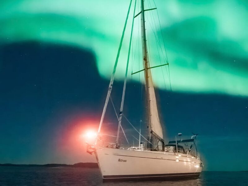 Late night sailing with northern light chase - FAQ