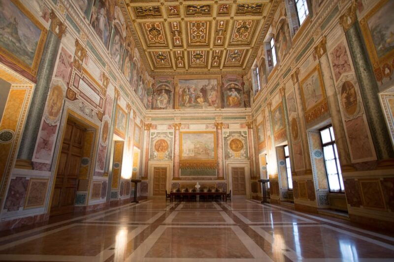 lateran-palace-entry-ticket-with-audio-guide