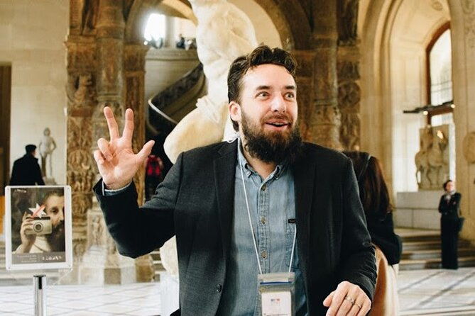 laugh-your-way-through-the-louvre-official-tour