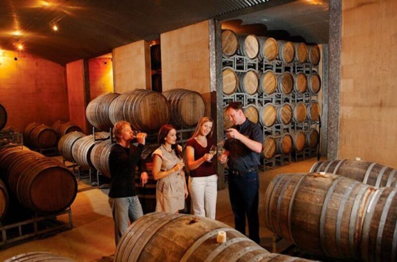 Launceston: Tamar Valley Wine Tour with Lunch - An Authentic Day in Tasmania’s Tamar Valley