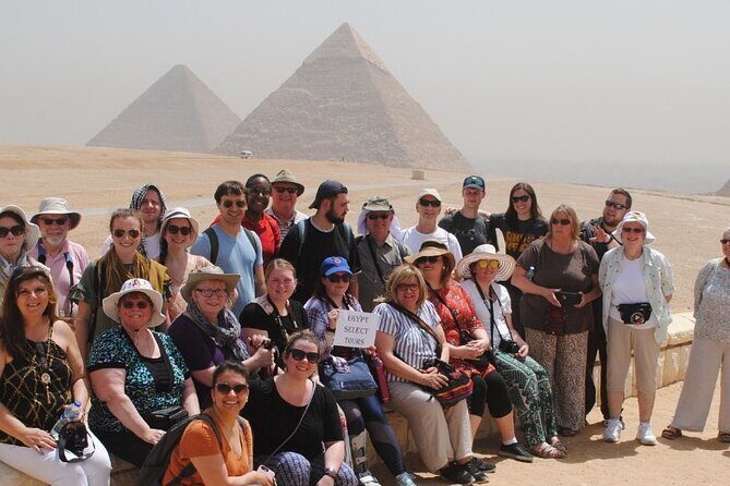 Layover day at The pyramids,Egyptian Museum and Khan ElKhalili Bazaar - Returning to the Airport