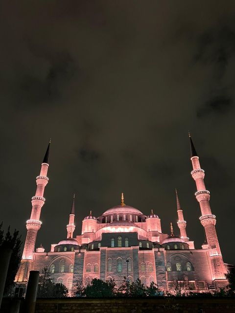 layover-private-guided-istanbul-city-tour-with-transfers