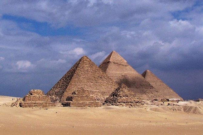 Layover to Giza Pyramids, Sakkara and Memphis - The Sum Up