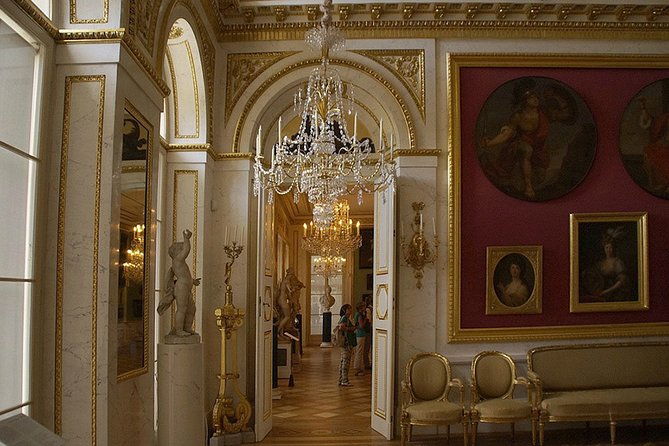 lazienki-park-museum-of-king-jan-iiis-palace-at-wilanowsmall-group-pick-up