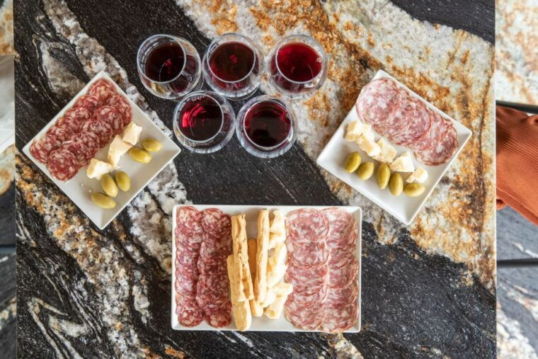 lazise-vineyard-tour-and-organic-wine-tasting