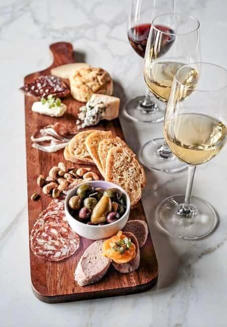 Lazise: Wine Tasting Experience with Local Delicacies - An In-Depth Look at the Lazise Wine Tasting Experience